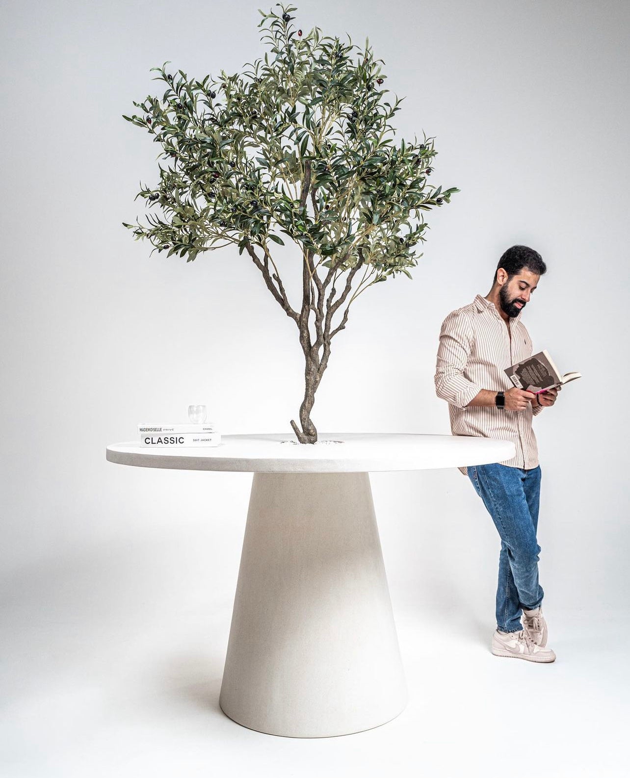 Vouves Table